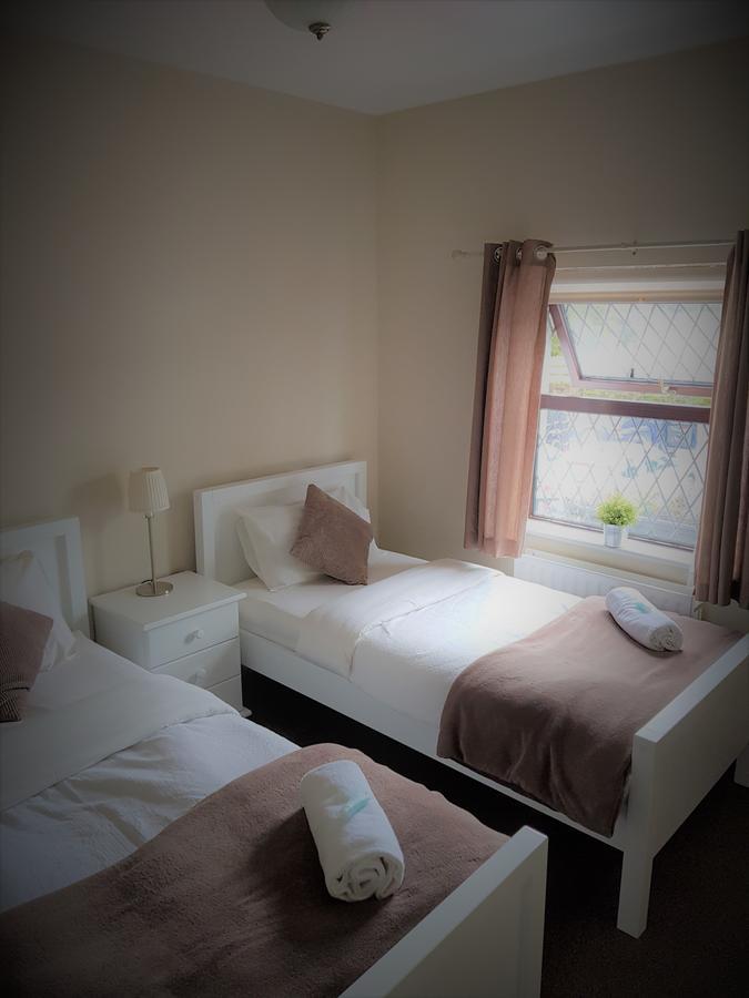 The Coach House Bed & Breakfast Roundwood Room photo